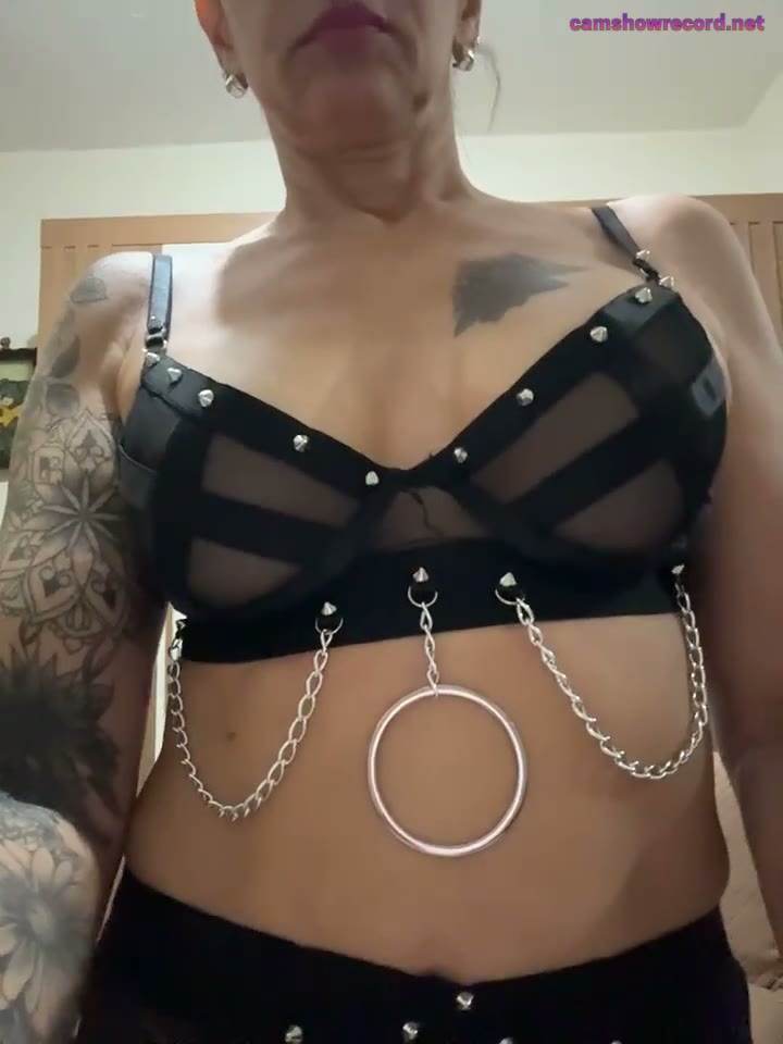 AdrienneLopes