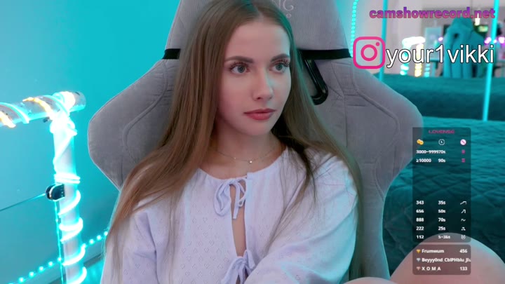 -VikkiL0vesCheese-